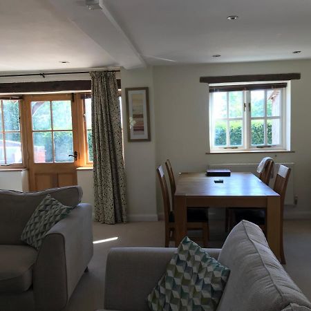 The Stables Kenilworth Villa ภายนอก รูปภาพ